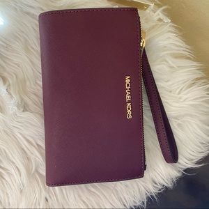 Michael Kors jet set travel double zipper wallet wristlet NWOT